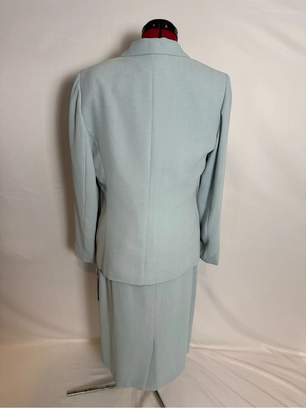 NWT Le Suit Skirt Suit Women's Size 10 Light Blue 3-Piece Set Blazer/Shell/Skirt
